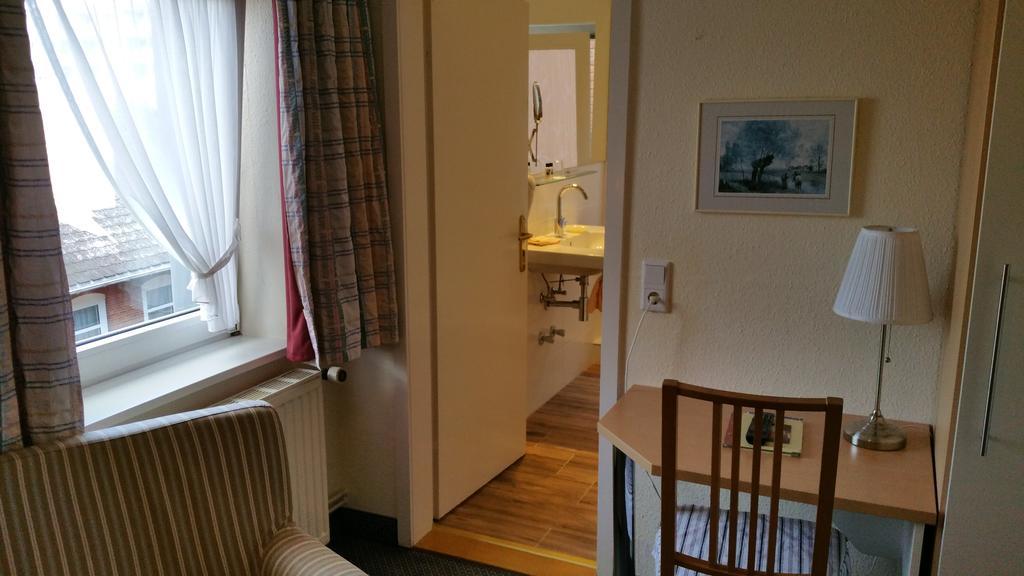 Clausen Hotel Westerland Exterior foto